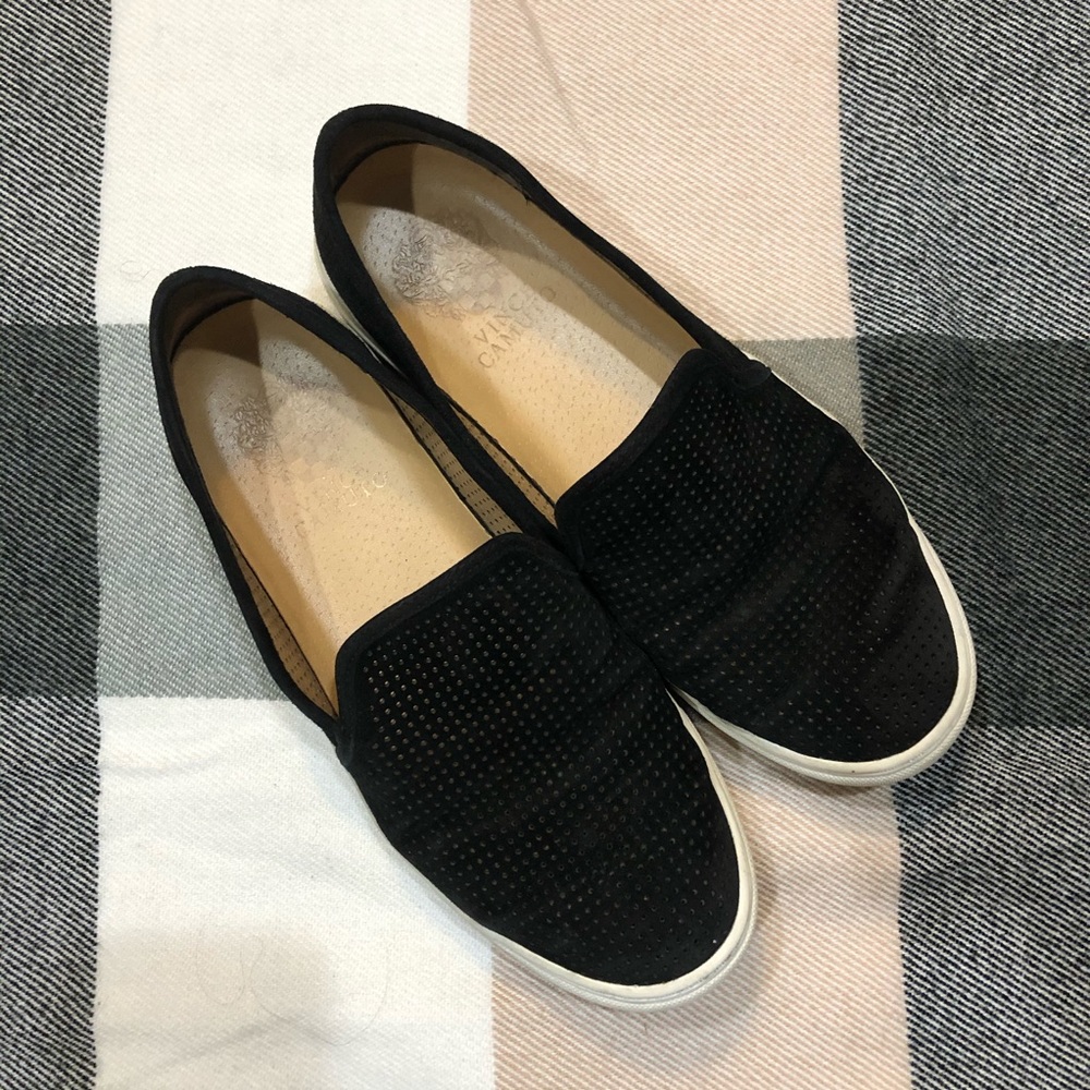 Vince Camuto Slip on Flats Size 7.5